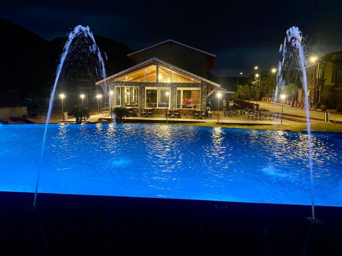 Mastiff Grand La Villae Lonavla Exterior foto