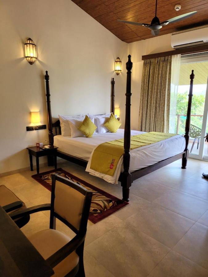 Mastiff Grand La Villae Lonavla Exterior foto